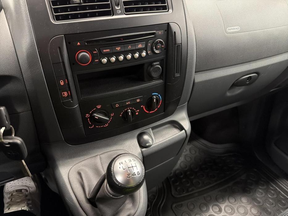 TOYOTA Proace 2013