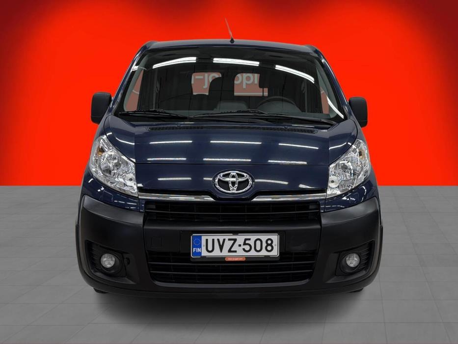 TOYOTA Proace 2013