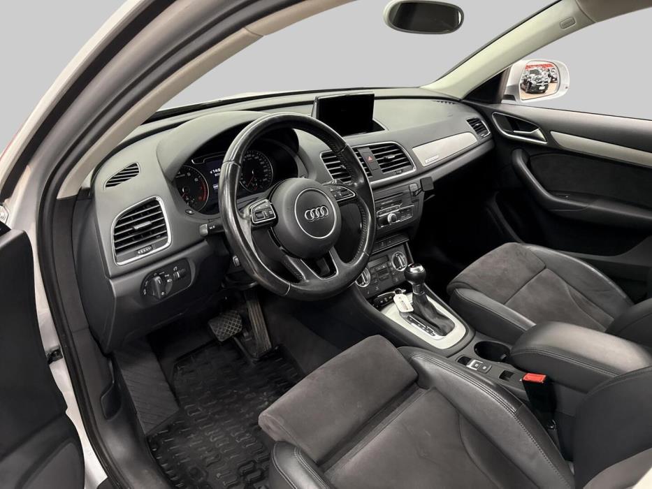 AUDI Q3 2013