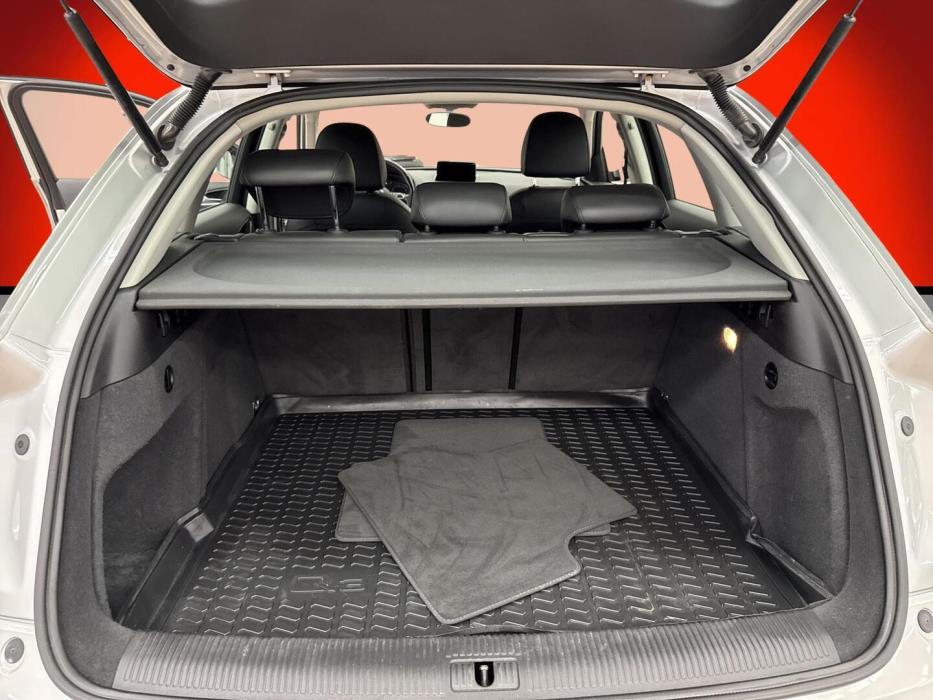 AUDI Q3 2013
