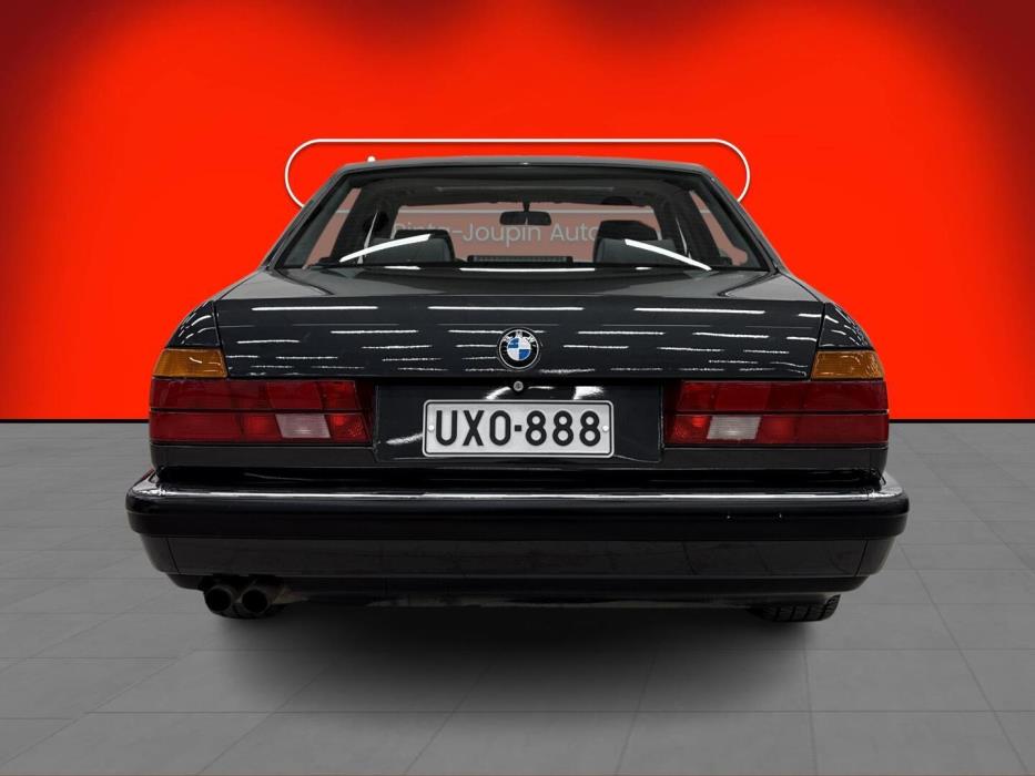 BMW 735 1987