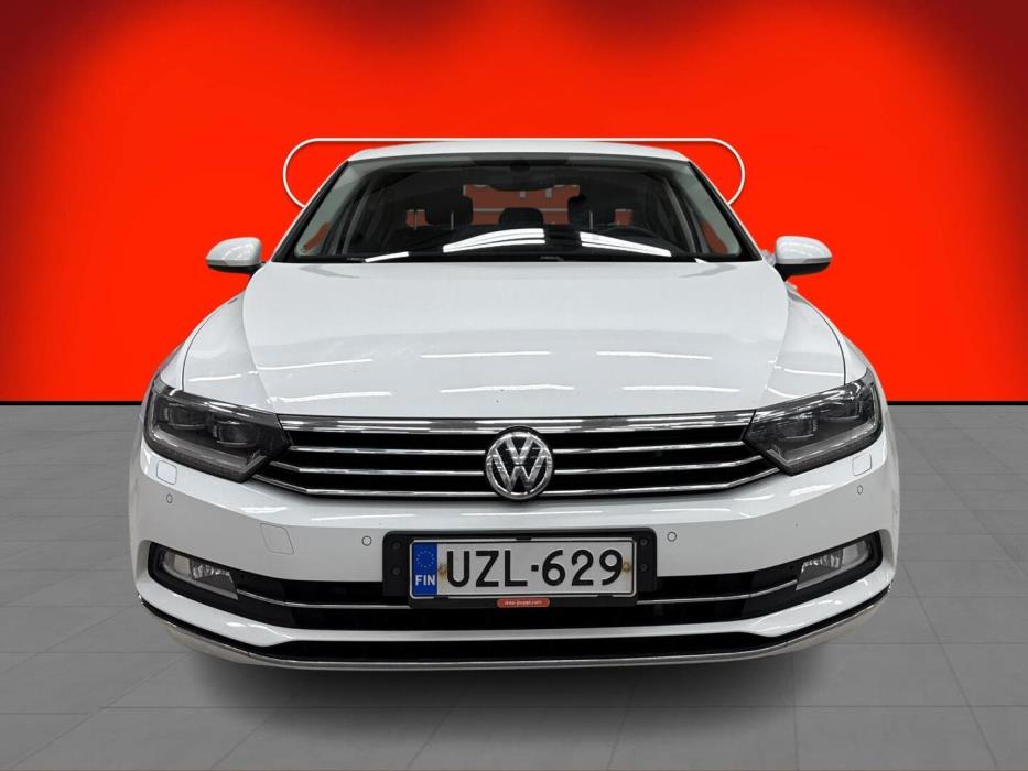 VOLKSWAGEN Passat 2017