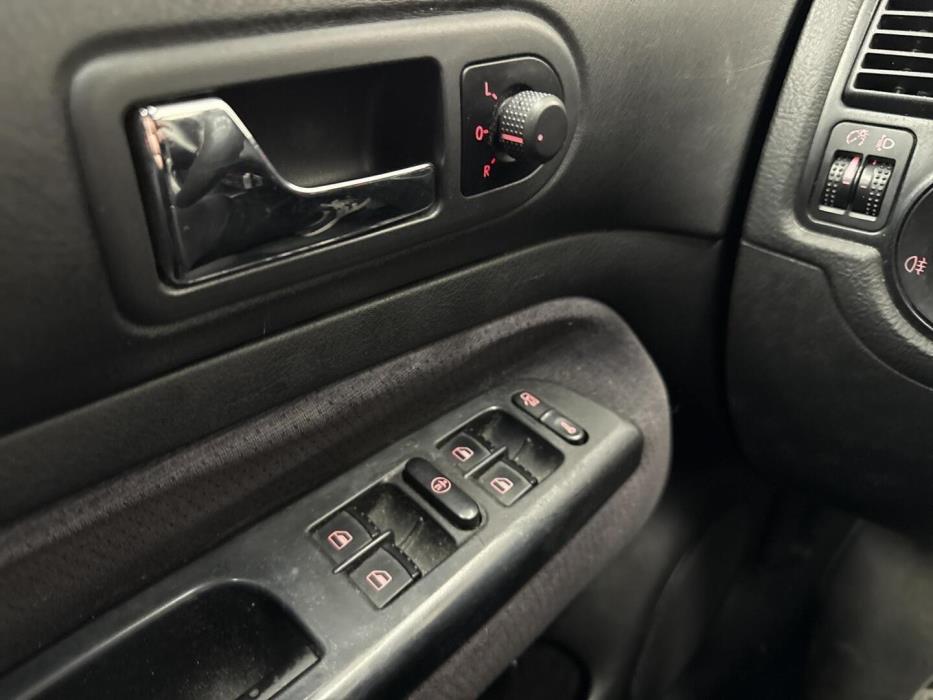 VOLKSWAGEN Golf Variant 1999