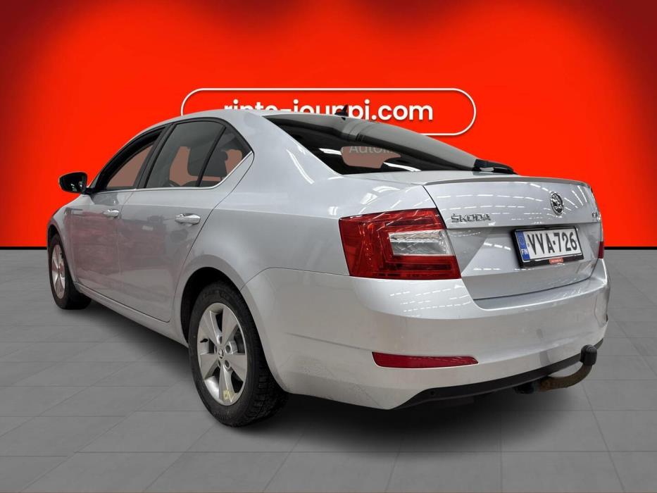 SKODA Octavia 2013