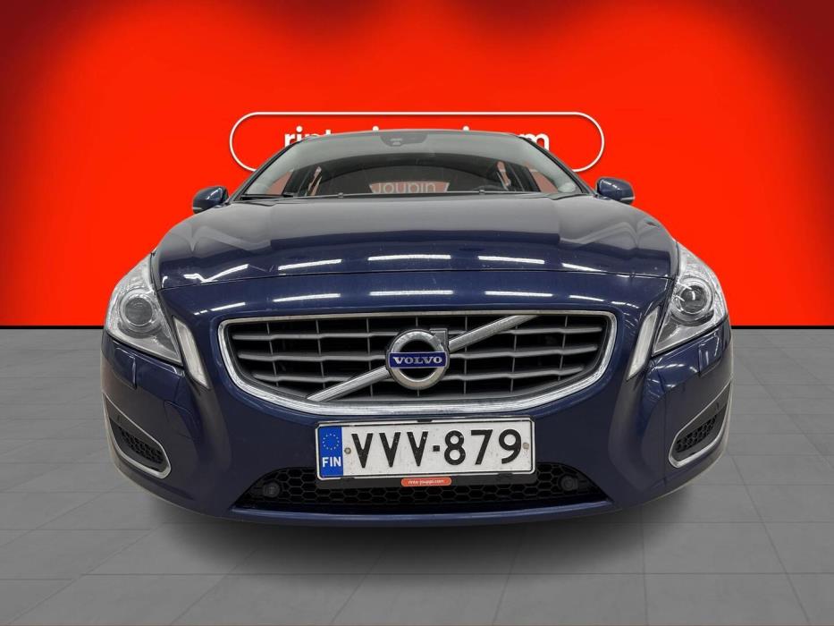 VOLVO V60 2012
