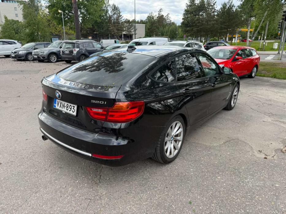 BMW 320 Gran Turismo 2014