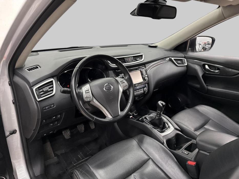 NISSAN X-Trail 2015