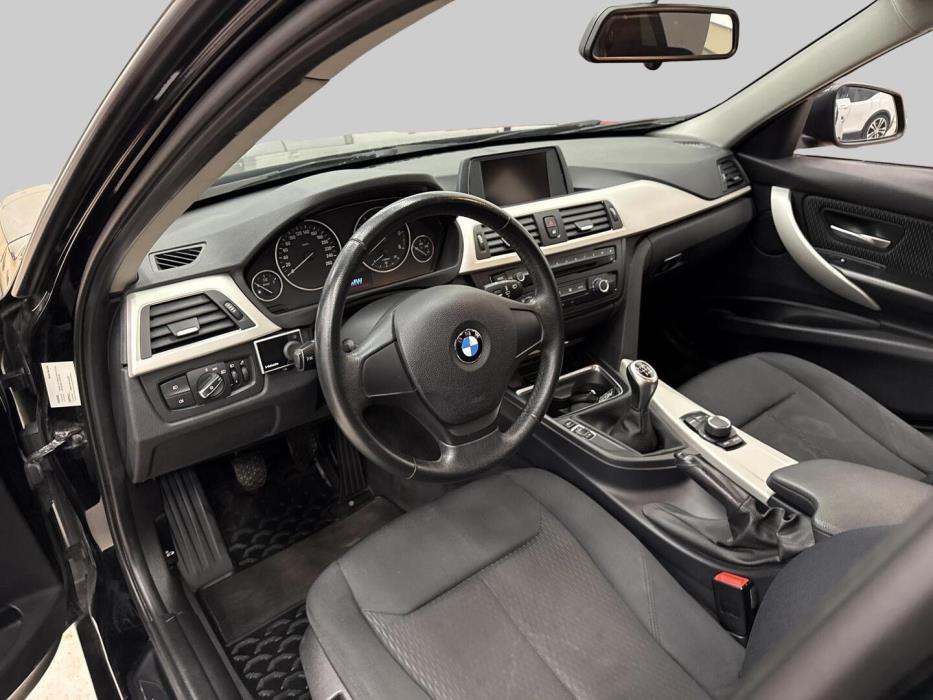 BMW 316 2013