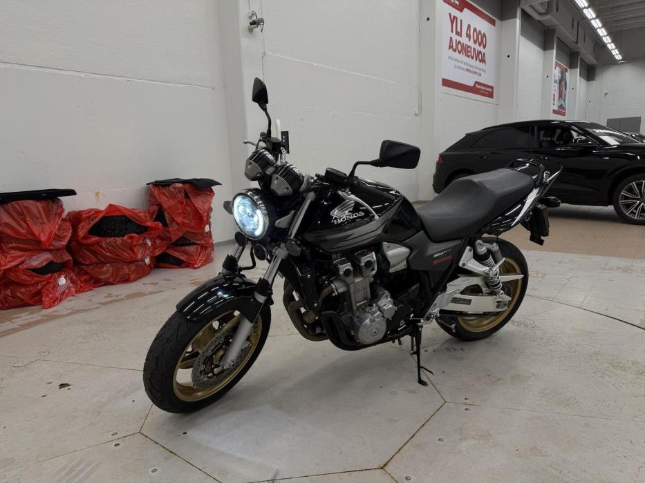 HONDA CB 2007