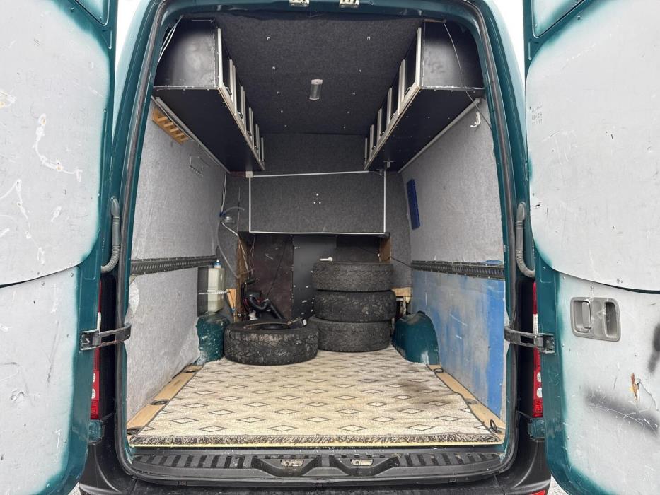 MERCEDES-BENZ Sprinter 2011