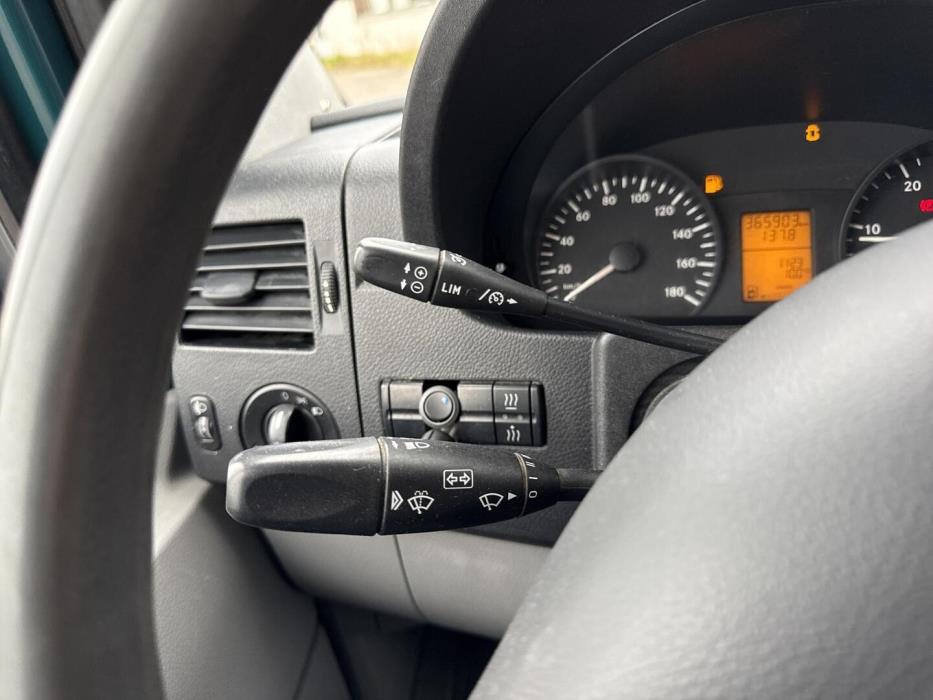 MERCEDES-BENZ Sprinter 2011