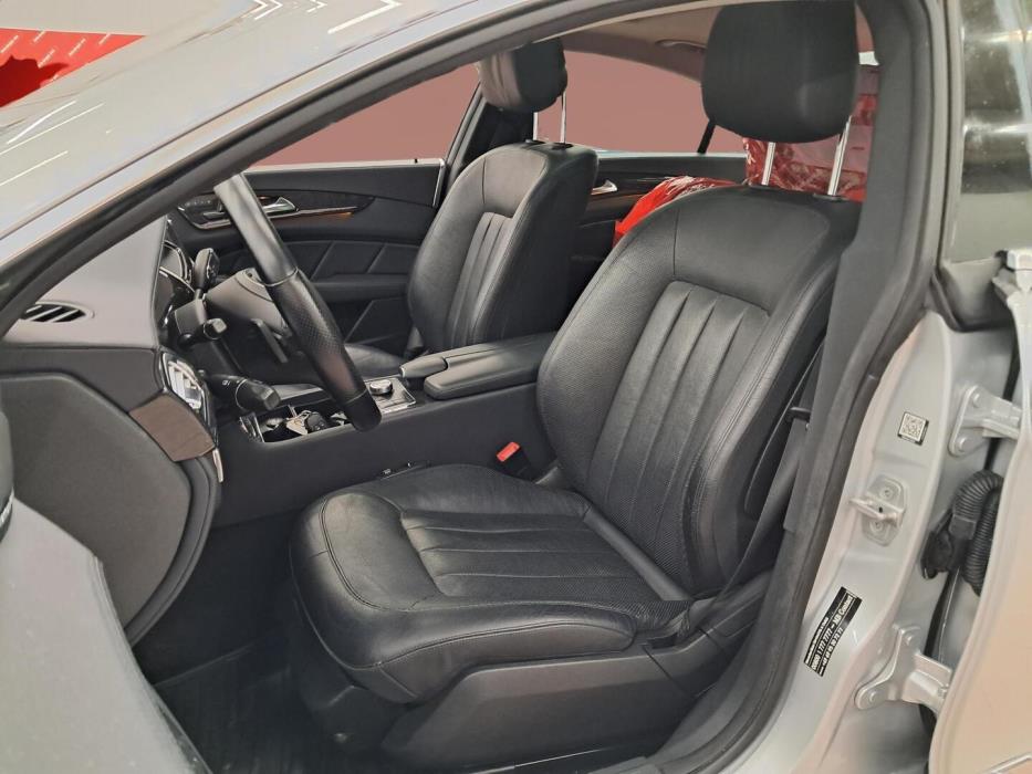 MERCEDES-BENZ CLS 2011