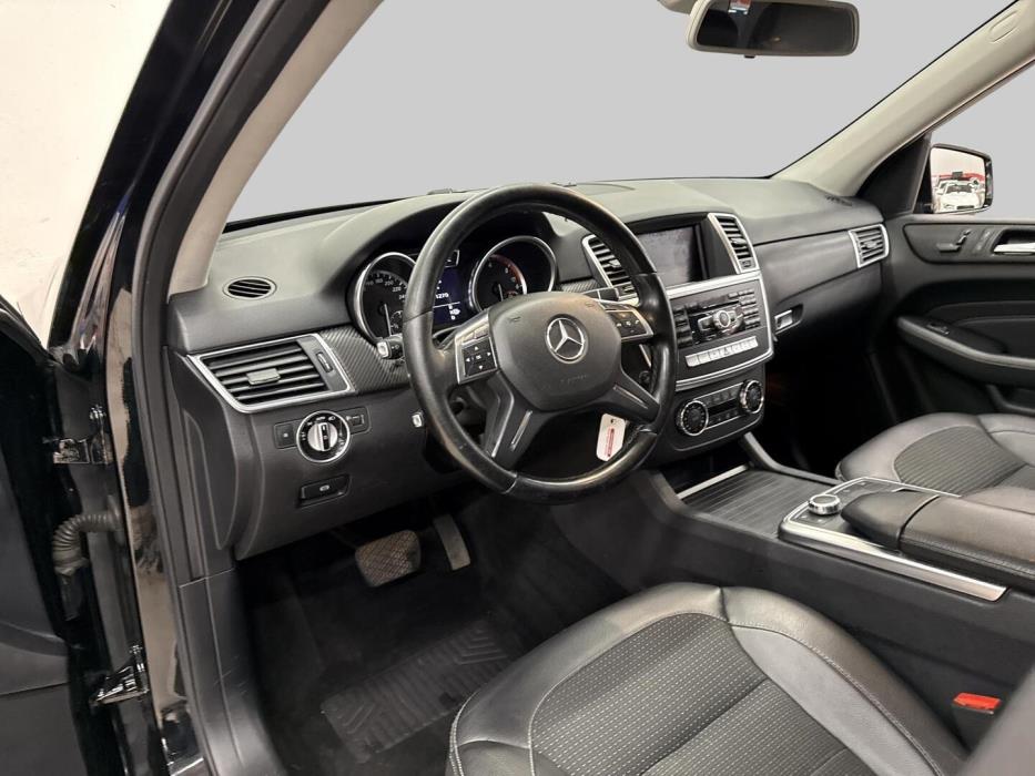 MERCEDES-BENZ ML 2012