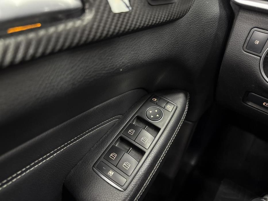 MERCEDES-BENZ ML 2012