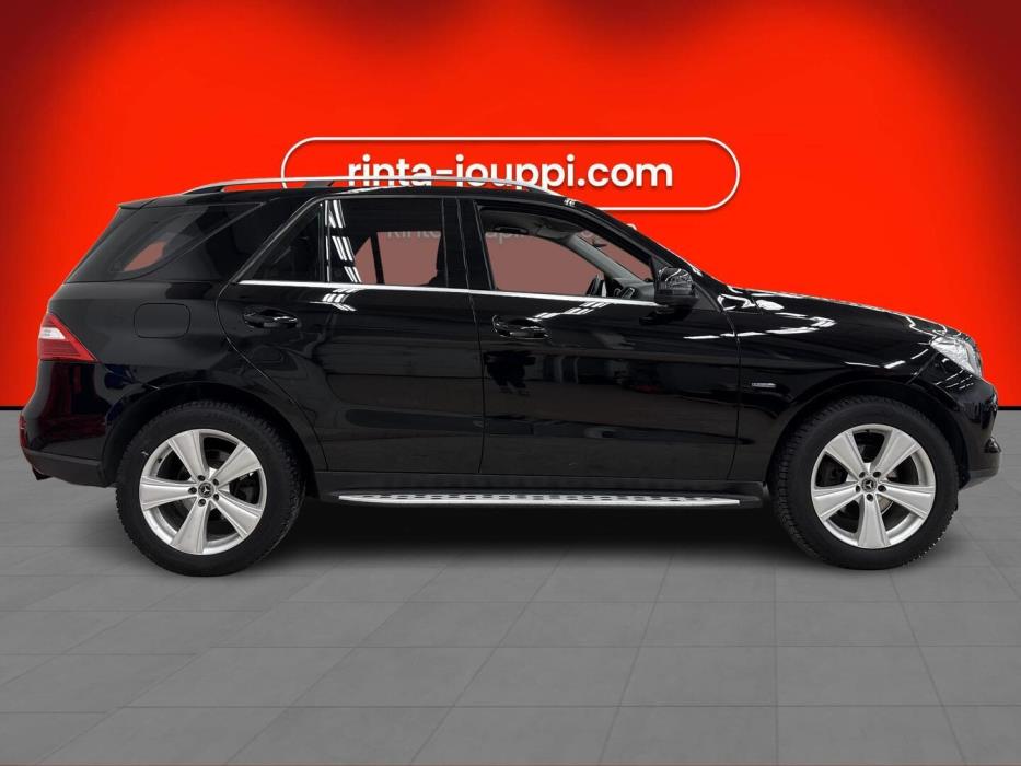 MERCEDES-BENZ ML 2012