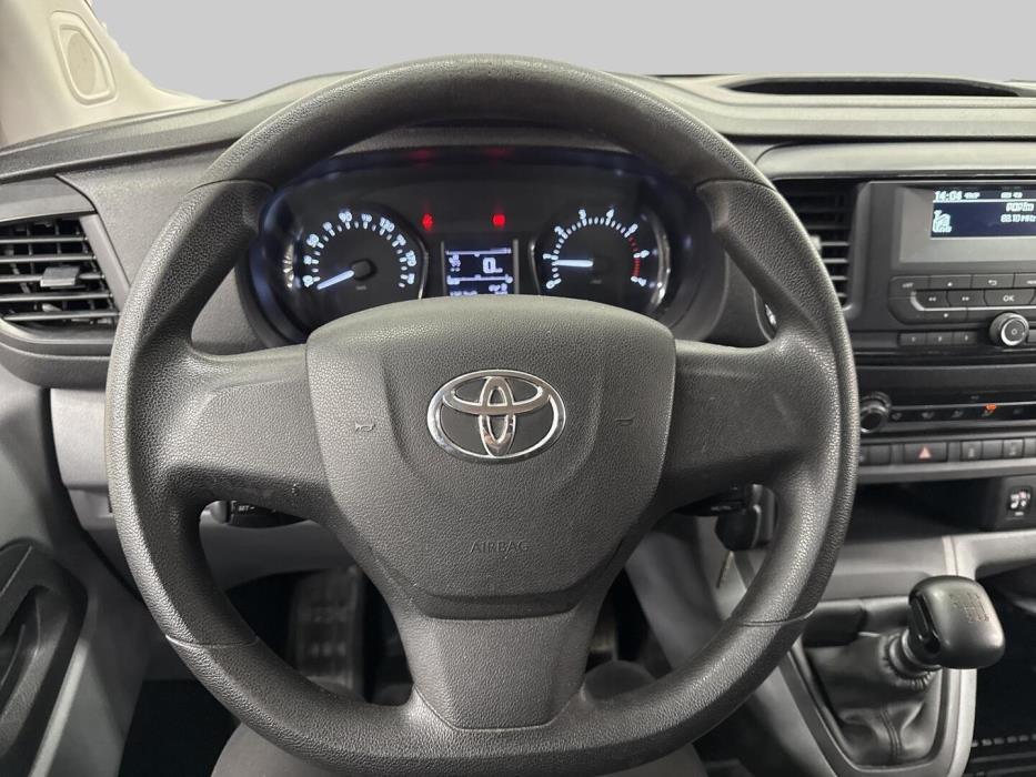 TOYOTA Proace 2020