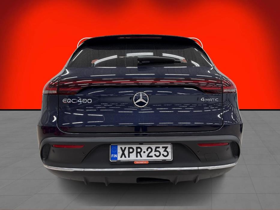 MERCEDES-BENZ EQC 2021