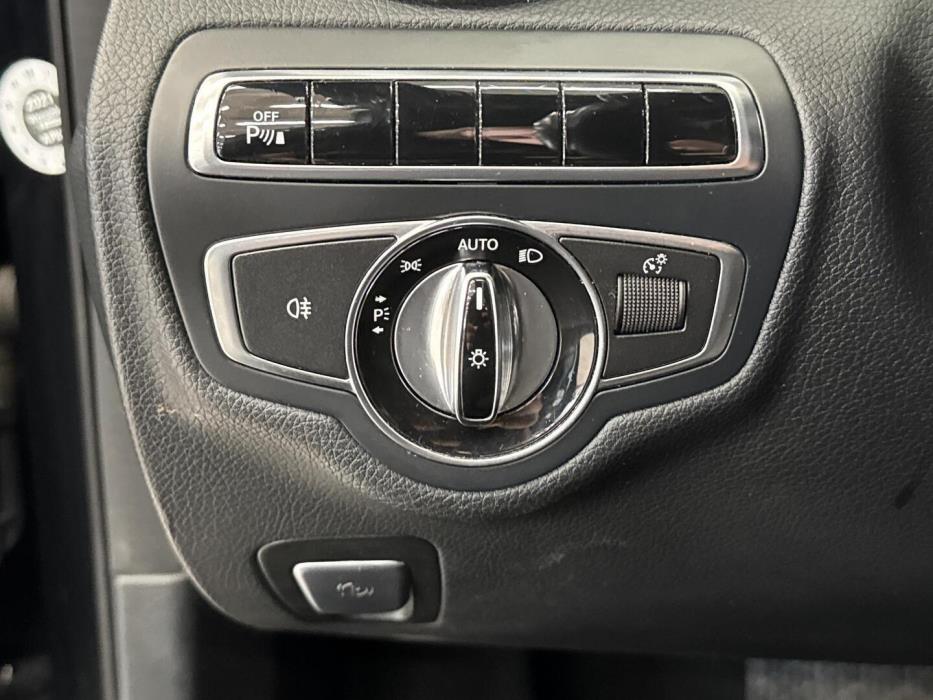 MERCEDES-BENZ C 2015