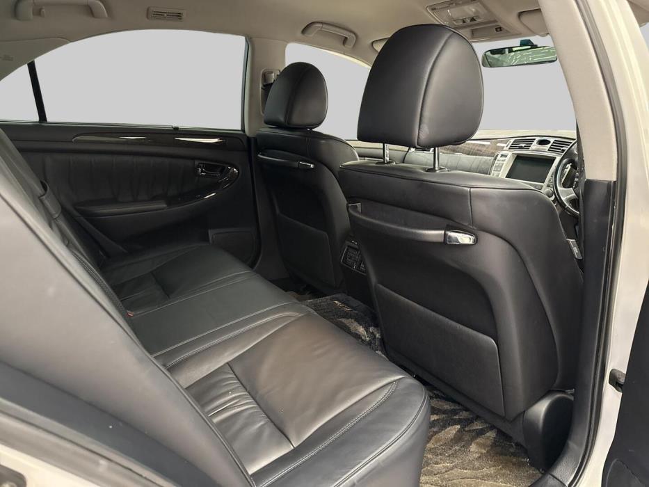 TOYOTA Crown 2004
