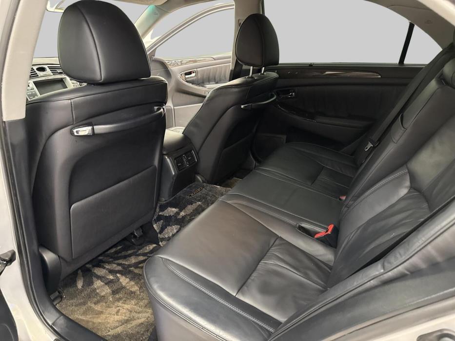 TOYOTA Crown 2004