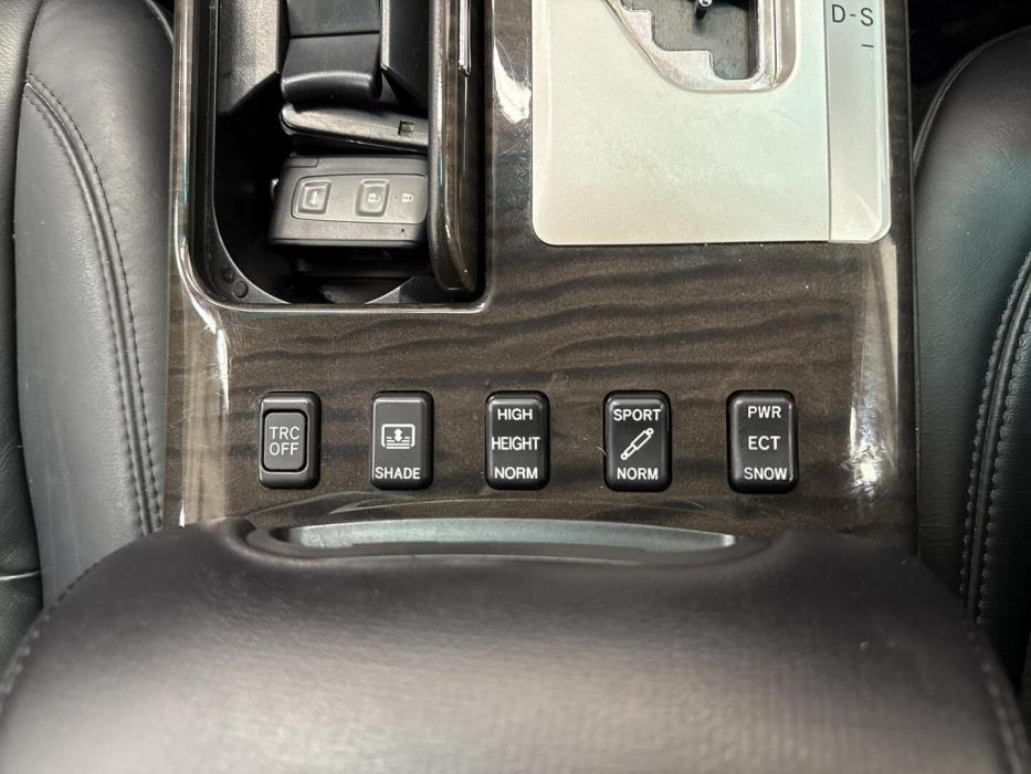 TOYOTA Crown 2004