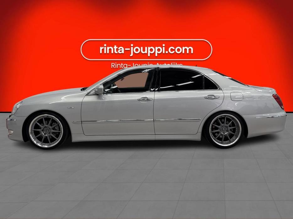 TOYOTA Crown 2004