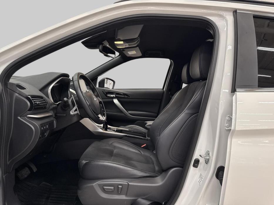 MITSUBISHI Eclipse Cross 2022