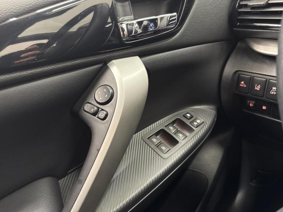 MITSUBISHI Eclipse Cross 2022