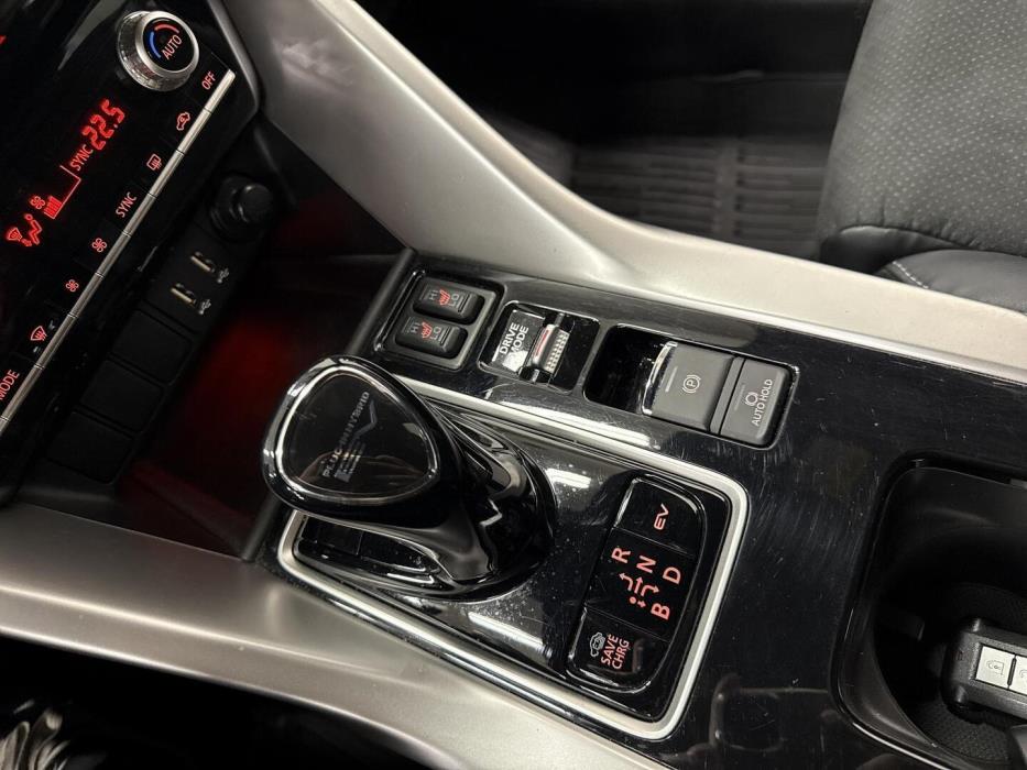 MITSUBISHI Eclipse Cross 2022