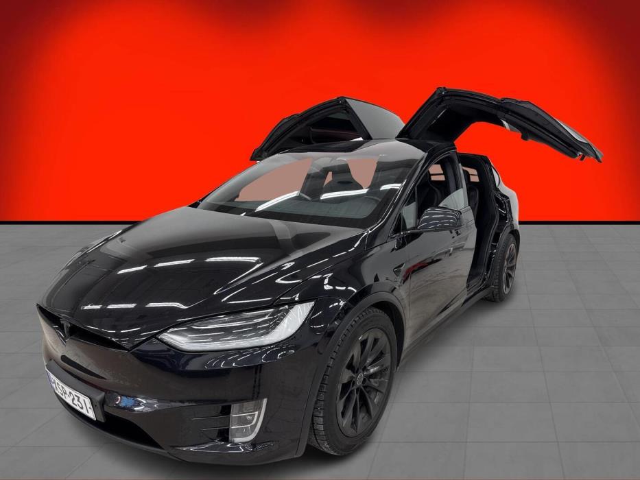 TESLA Model X 2018