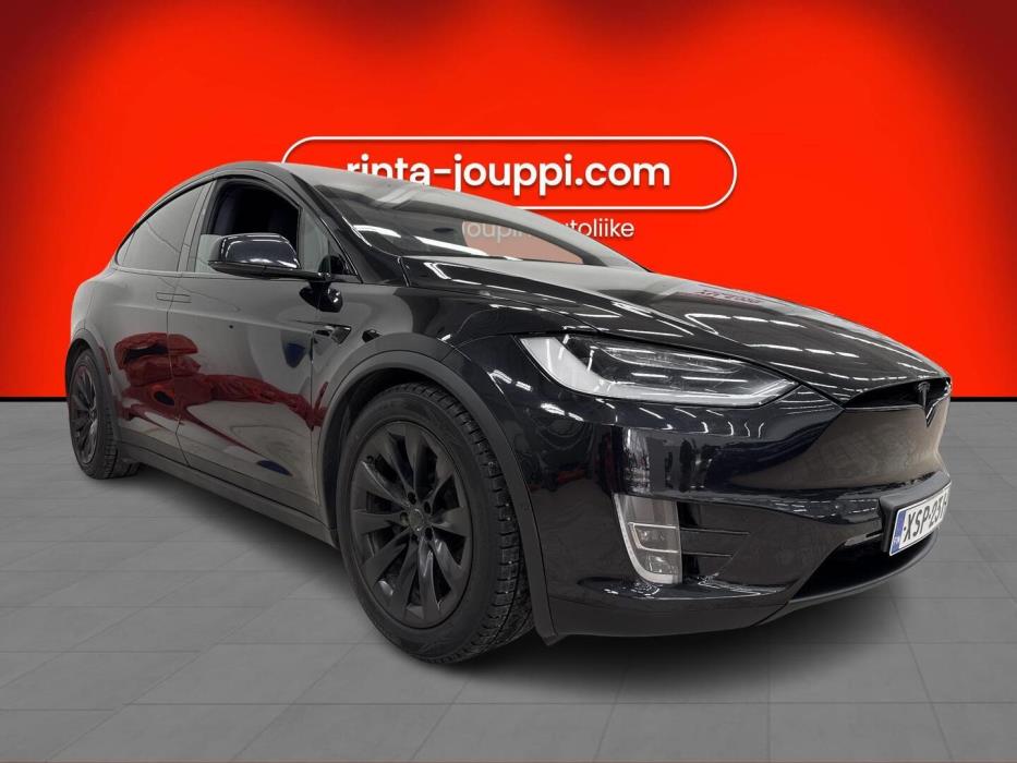 TESLA Model X 2018