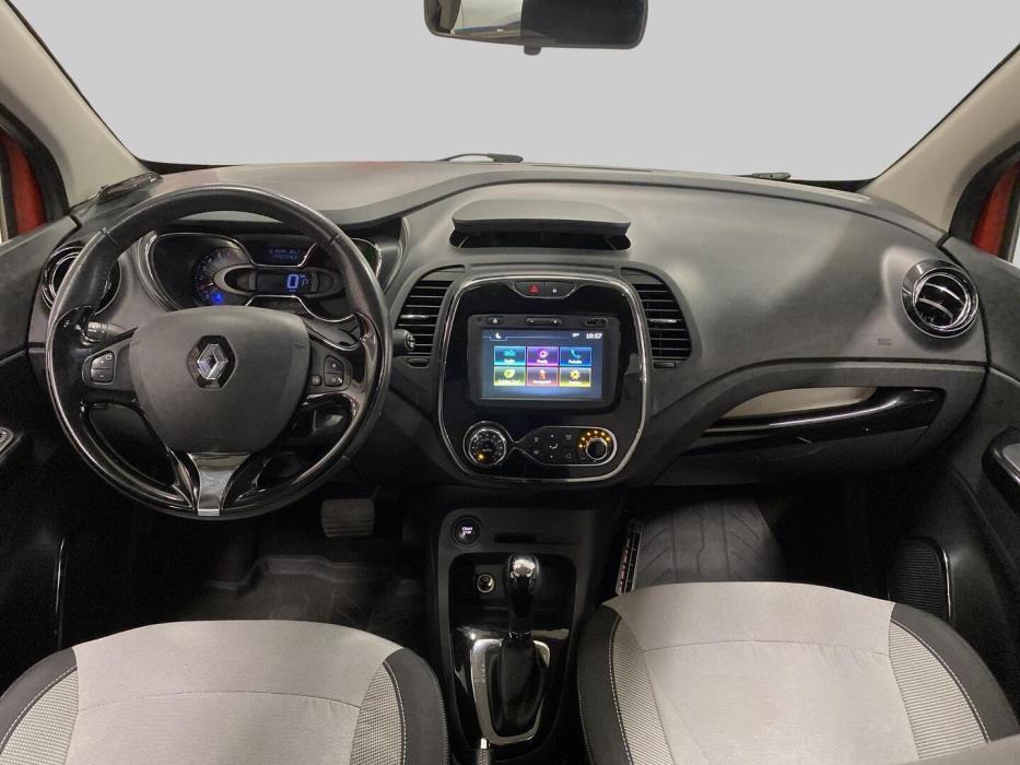 RENAULT Captur 2016