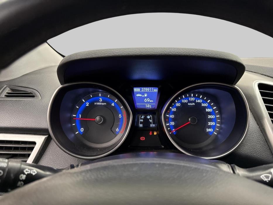 HYUNDAI i30 Wagon 2012