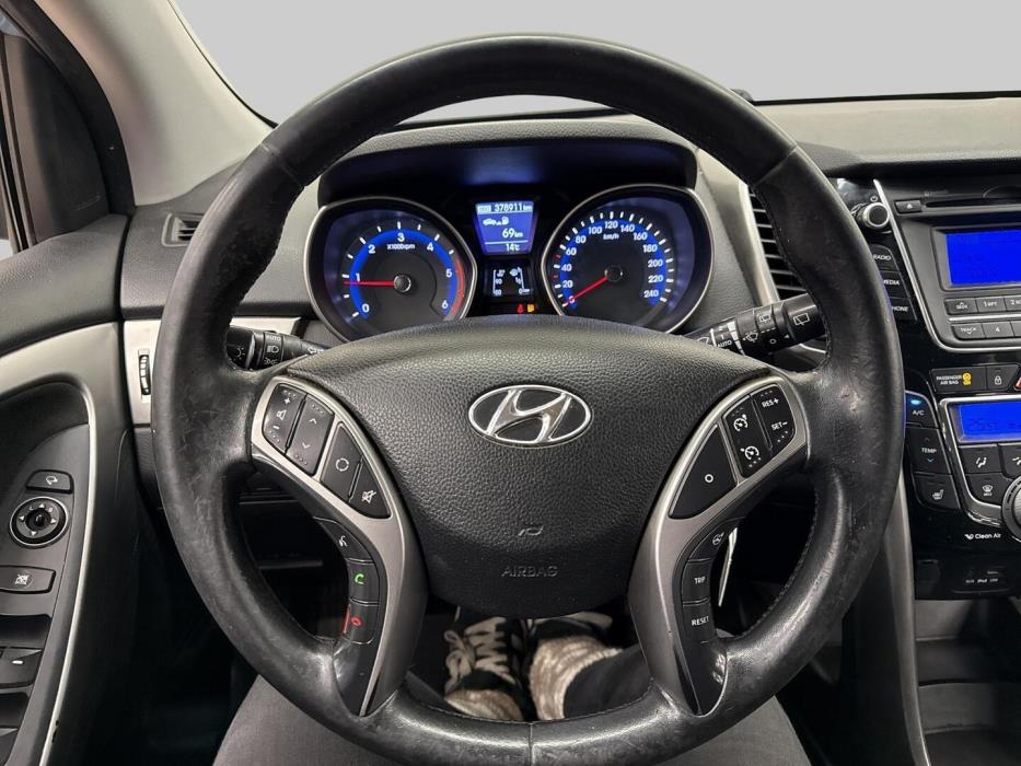 HYUNDAI i30 Wagon 2012