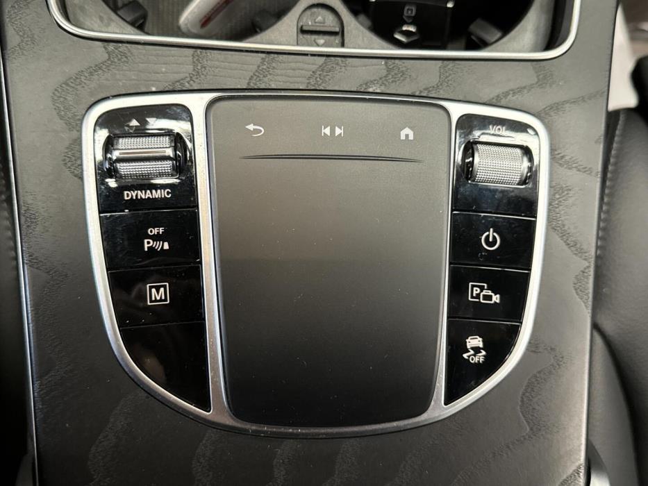 MERCEDES-BENZ GLC 2021