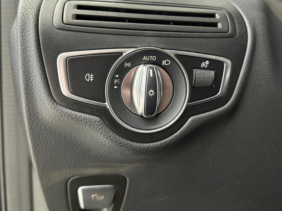 MERCEDES-BENZ GLC 2021