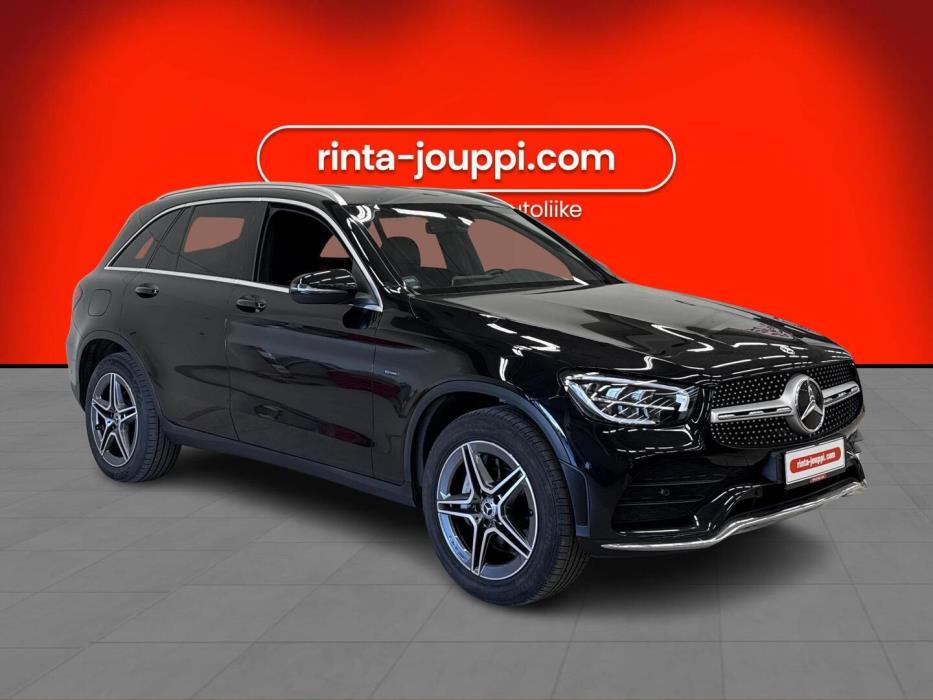 MERCEDES-BENZ GLC 2021