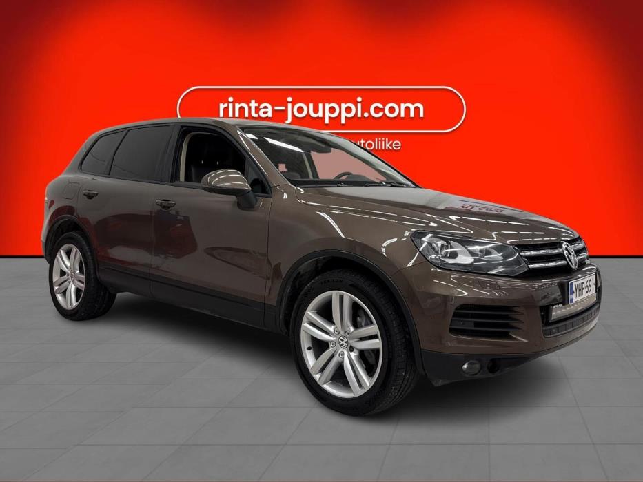 VOLKSWAGEN Touareg 2011
