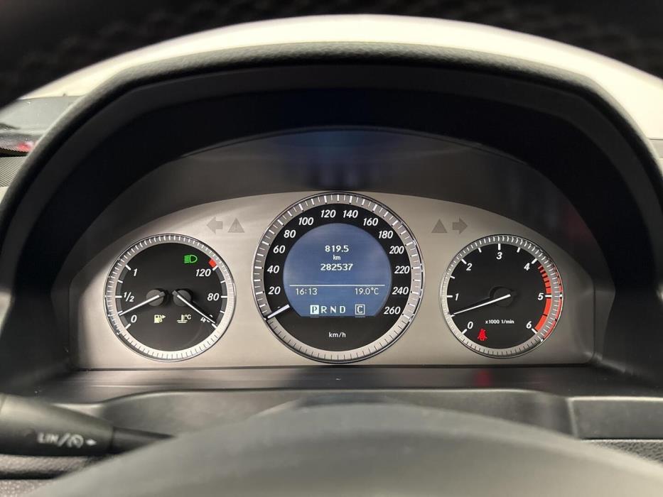 MERCEDES-BENZ C 2009