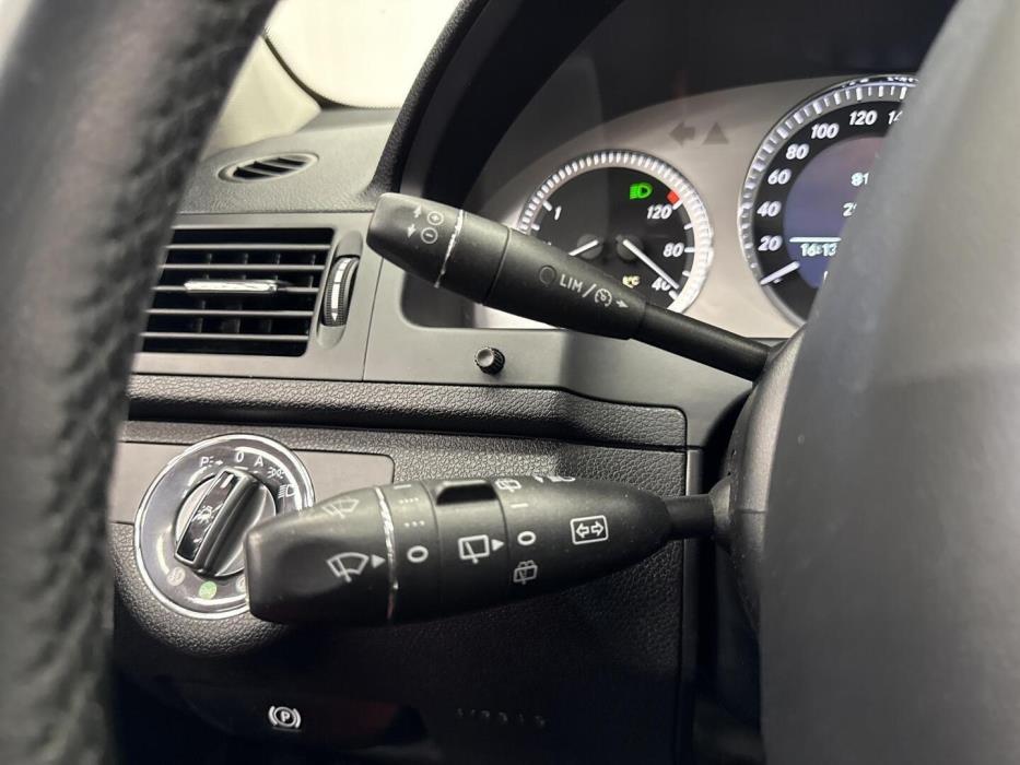 MERCEDES-BENZ C 2009