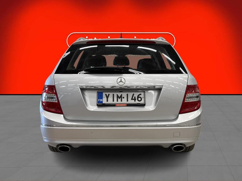 MERCEDES-BENZ C 2009