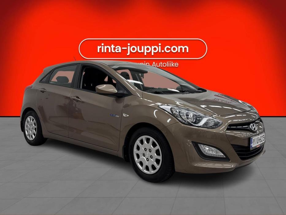 HYUNDAI i30 5d 2015