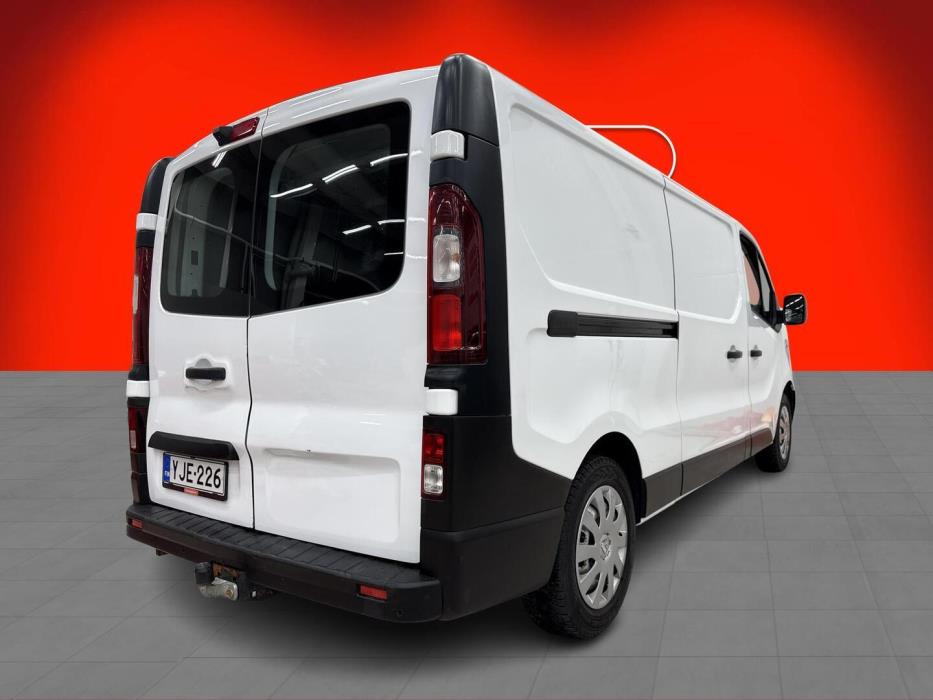 RENAULT TRAFIC 2016