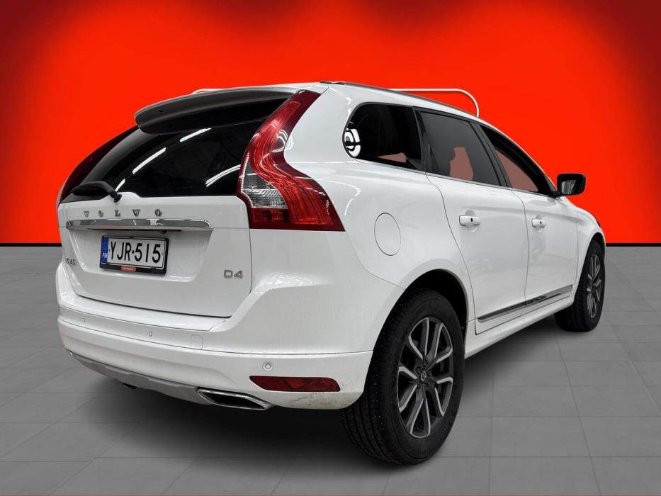 VOLVO XC60 2017