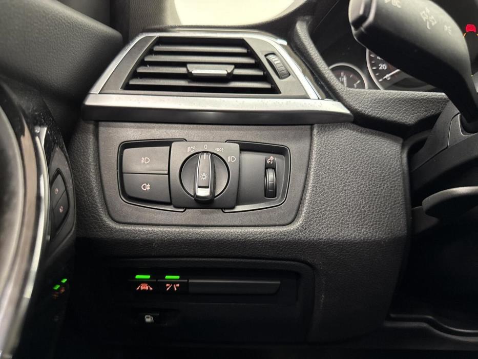 BMW 330 2017