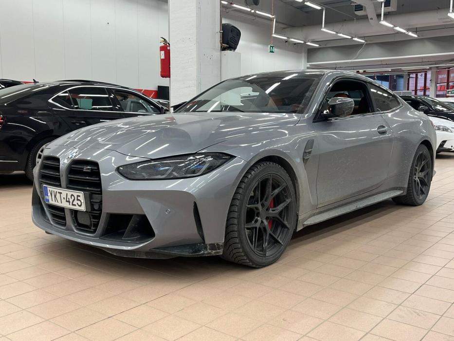 BMW M4 2022