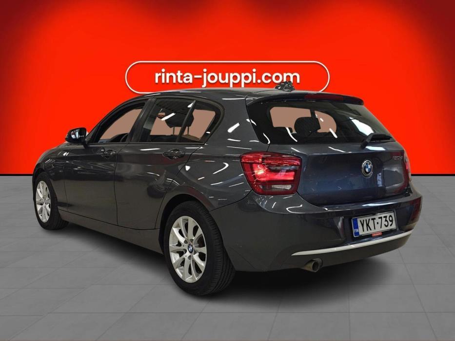 BMW 120 2011