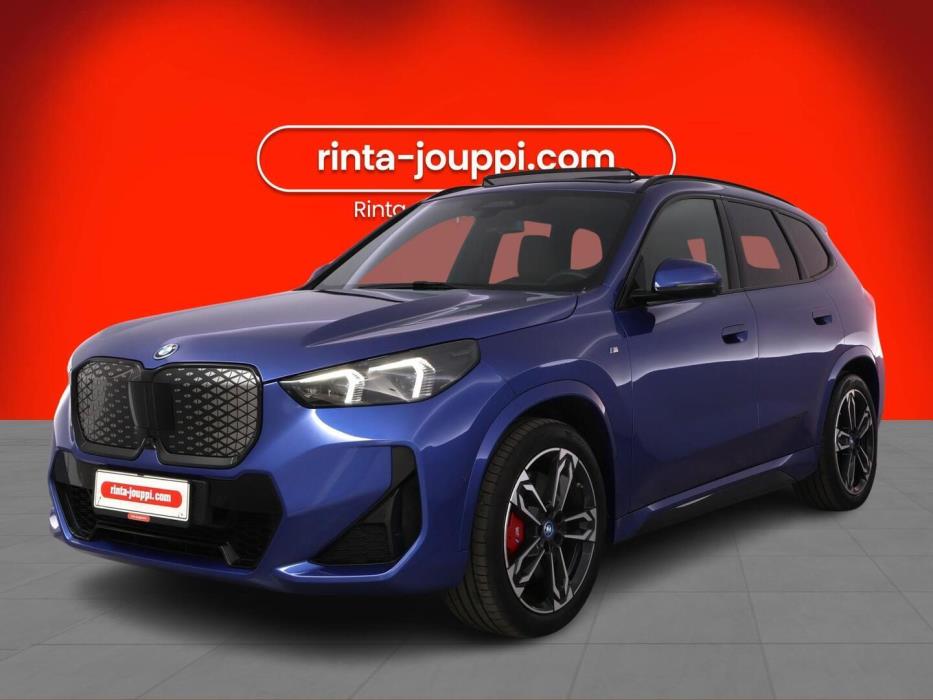 BMW IX1 2024