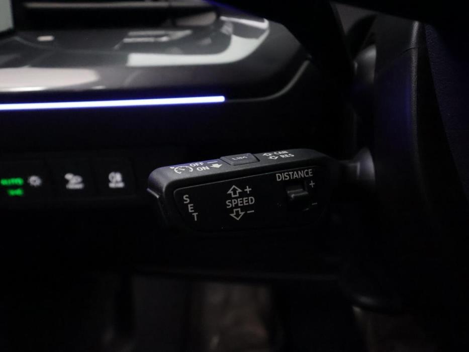 AUDI Q4 E-TRON 2022