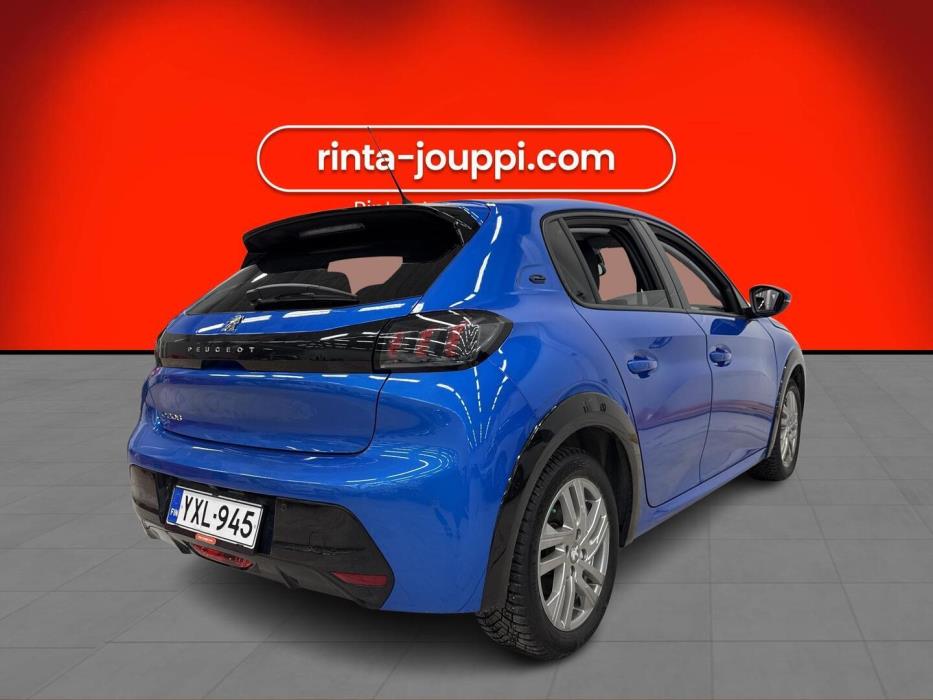 PEUGEOT e-208 2021